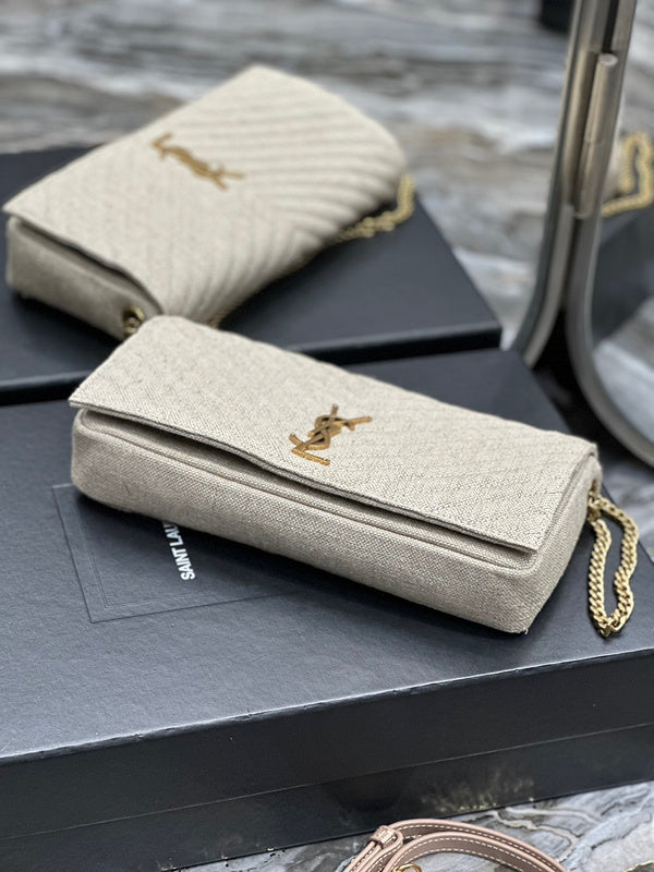 Amelia - YSL Bag - 3979