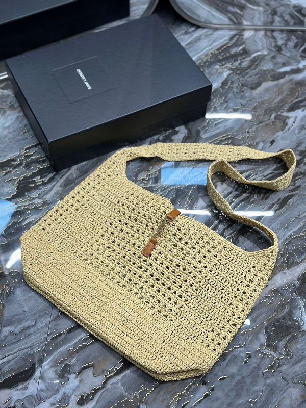 Amelia - YSL Bag - 3935