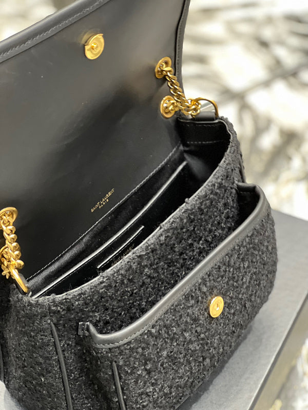 Amelia - YSL Bag - 4221