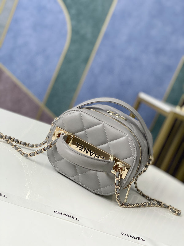 Amelia - CHL Bags - 1960