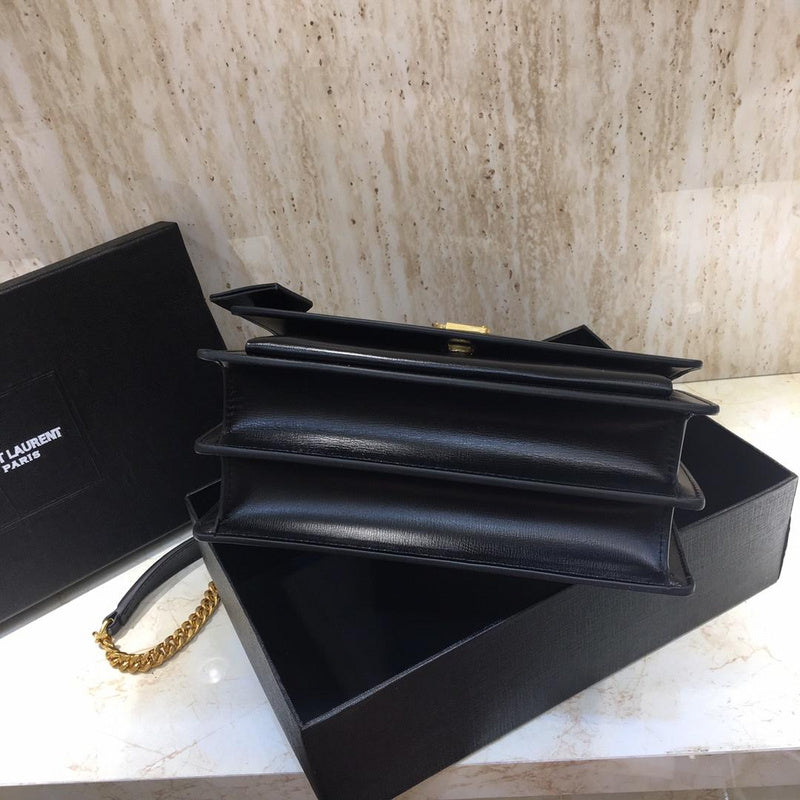 Amelia - YSL Bag - 2682