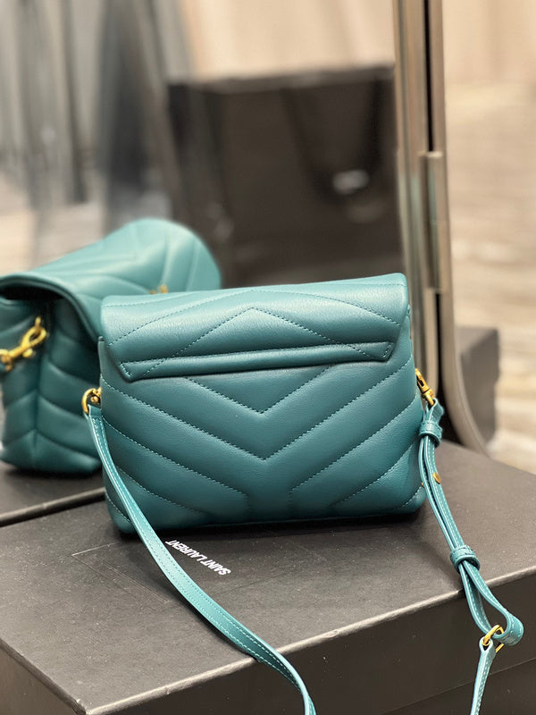 Amelia - YSL Bag - 4030