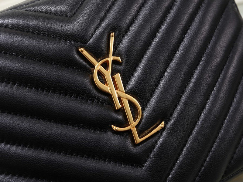 Amelia - YSL Bag - 3558