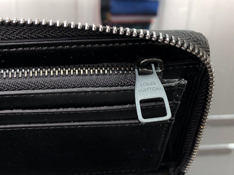Fan Fashion Lu-Vi bags - 17398