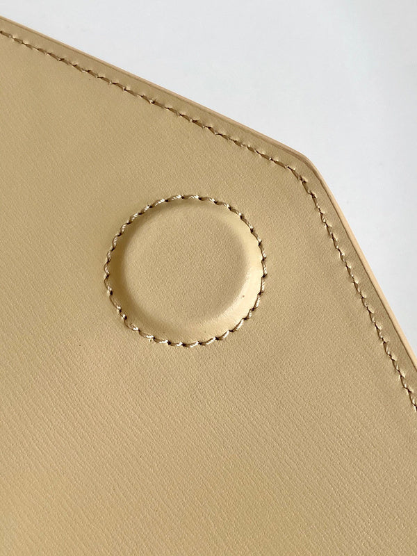 Amelia - YSL Bag - 4131