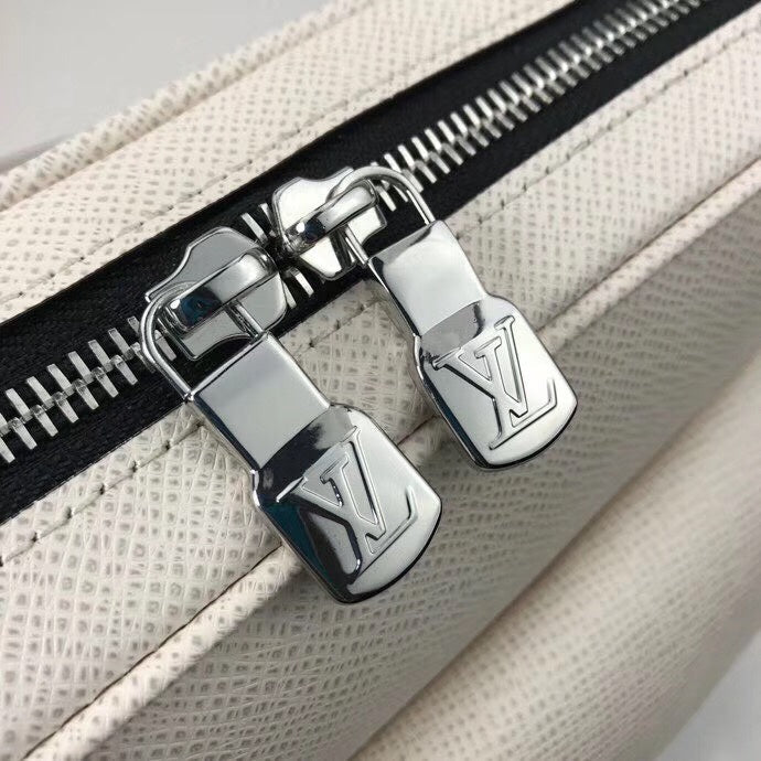 Fan Fashion Lu-Vi bags - 10452