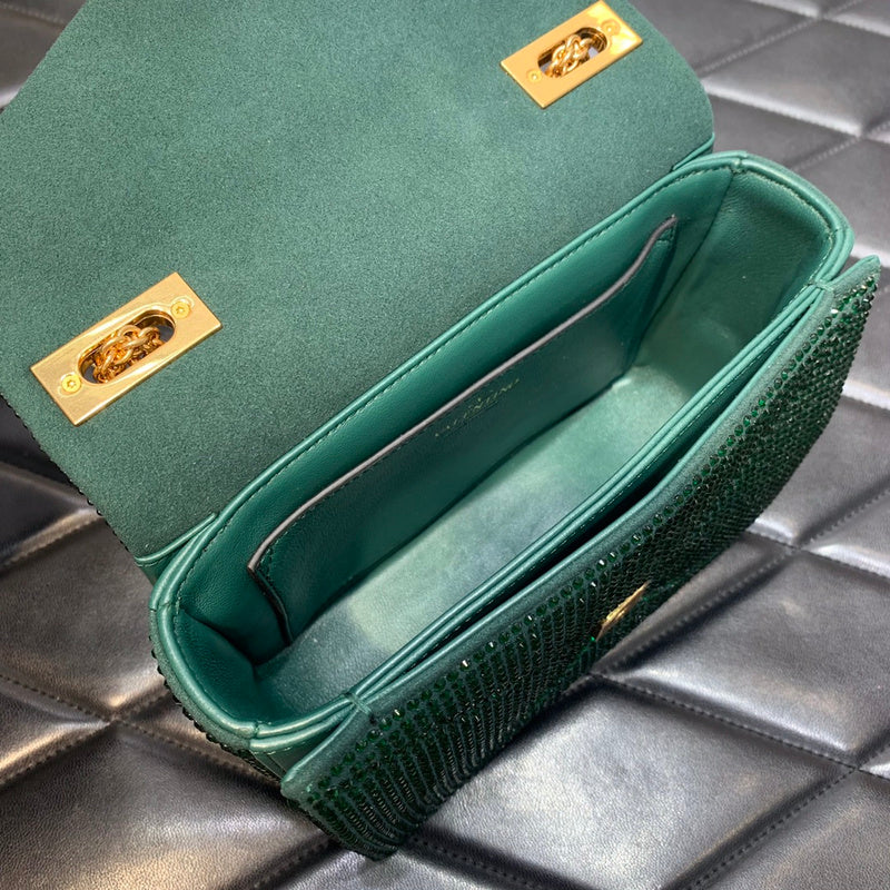 Amelia's Bag Gallery - VEL Bags - 329