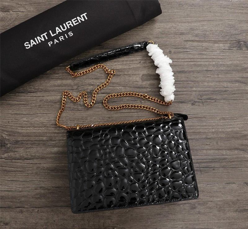 Amelia - YSL Bag - 2860