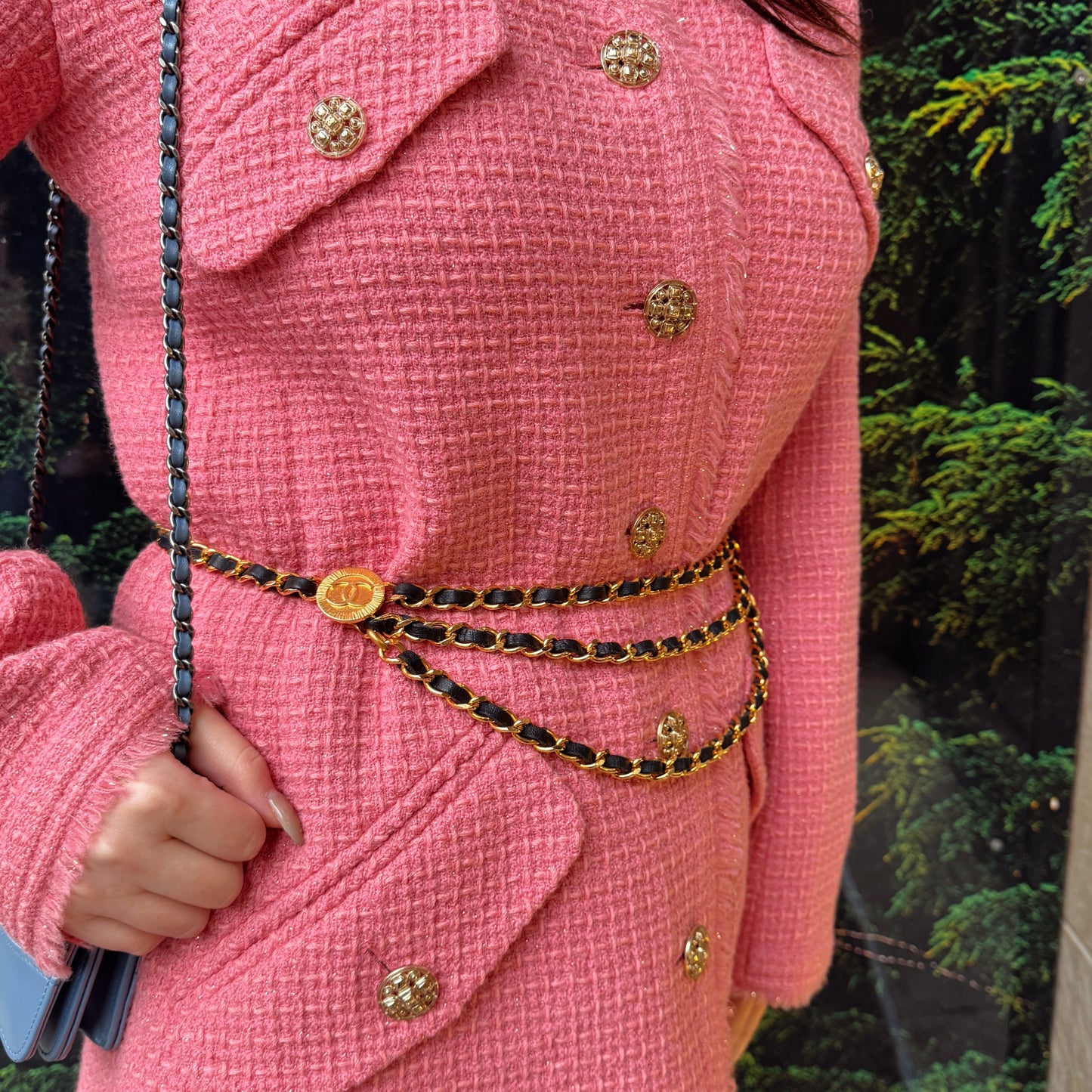 CHANEL   Black Golden Waist Chain