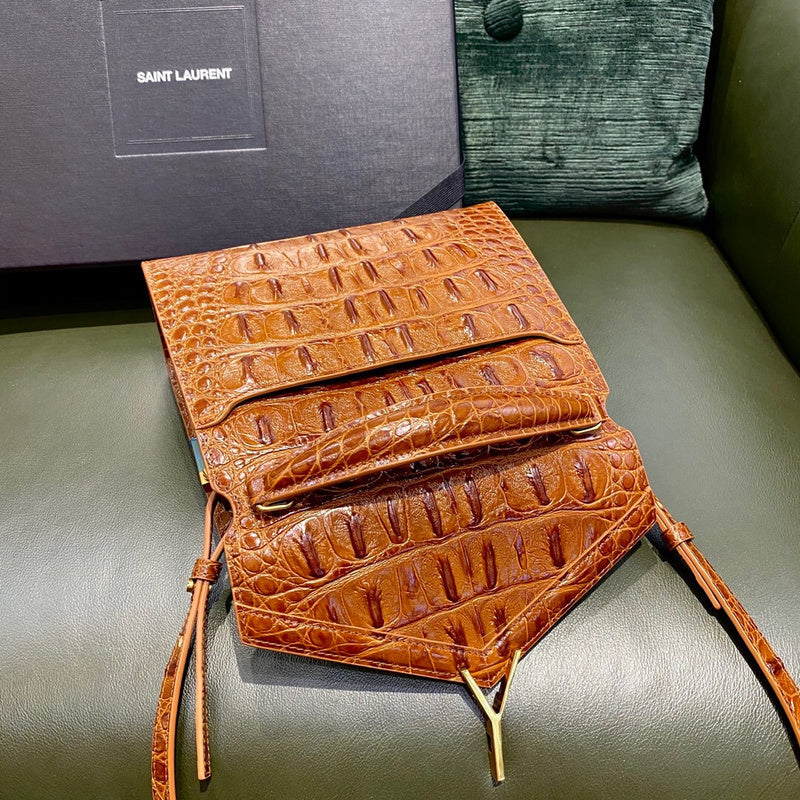 Amelia - YSL Bag - 3747