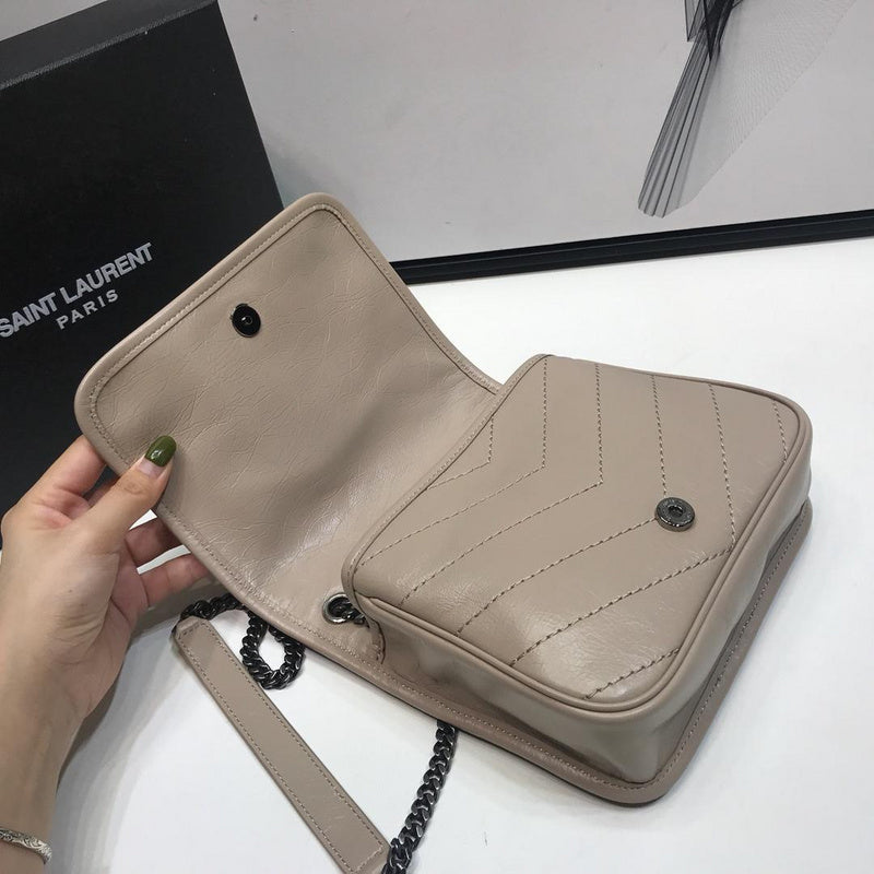 Amelia - YSL Bag - 2891