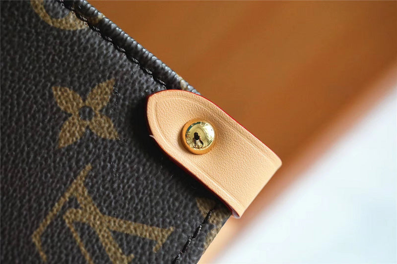 Fan Fashion Lu-Vi bags - 8645