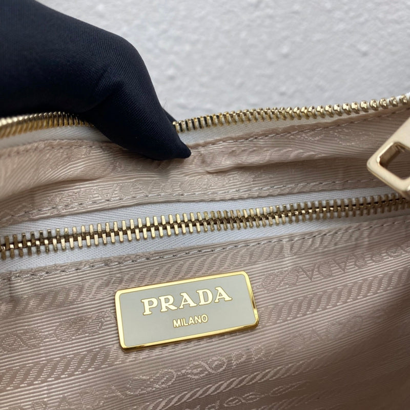 Amelia- PRDA  LUXURY BAGS - 832