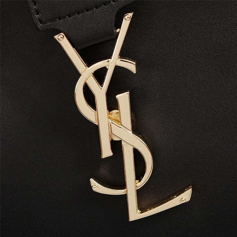 Amelia - YSL Bag - 2528