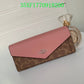 Amelia - CAH Wallet - 085