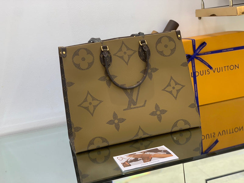 Fan Fashion Lu-Vi bags - 17710