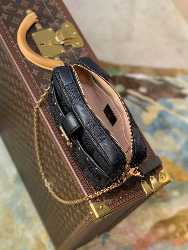 Fan Fashion Lu-Vi Bags - 16700
