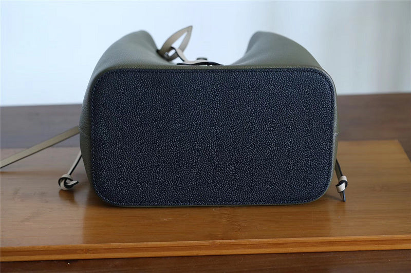 Fan Fashion Lu-Vi bags - 8566