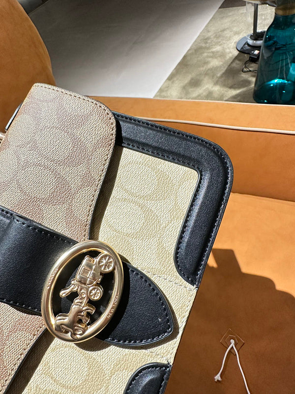 Amelia - CCH Bags - 230