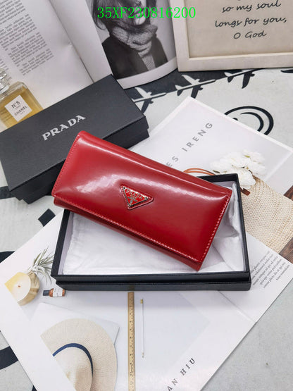 Amelia - PD Wallet - 242