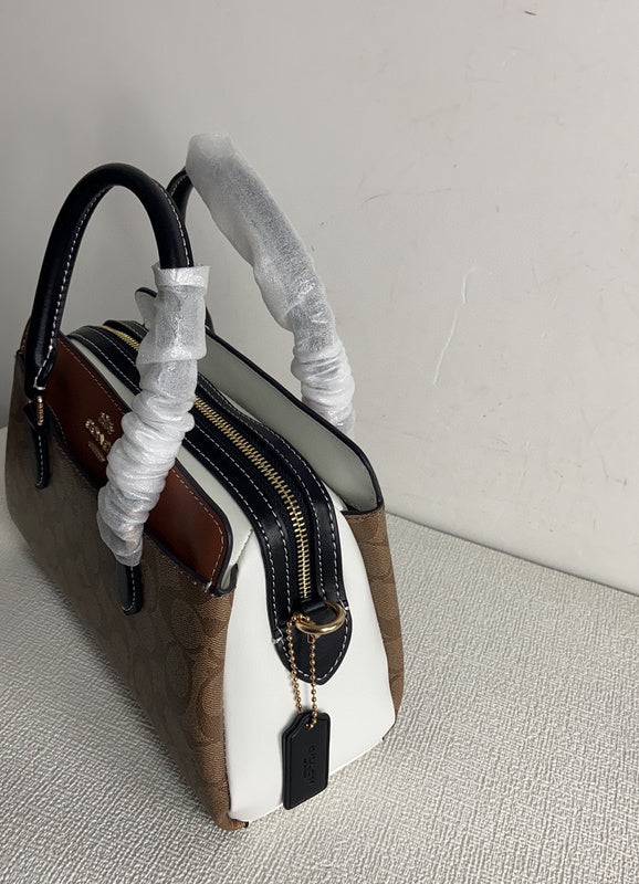 Amelia-i CAH Bags - 104