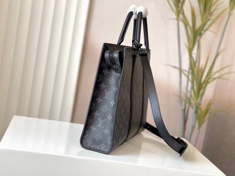 Fan Fashion Lu-Vi bags - 17120