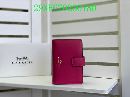 Amelia - CAH Wallet - 038