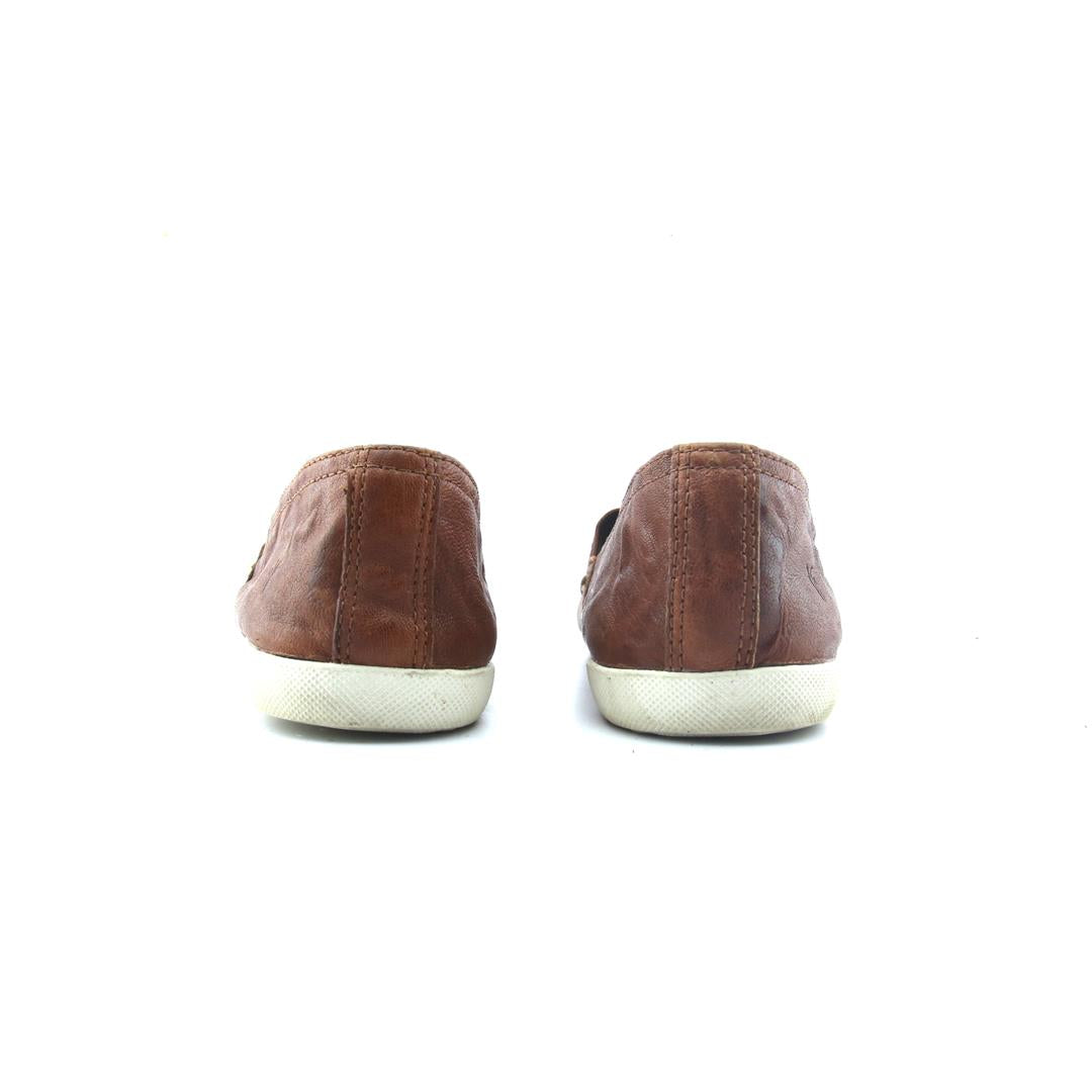 FRYE .