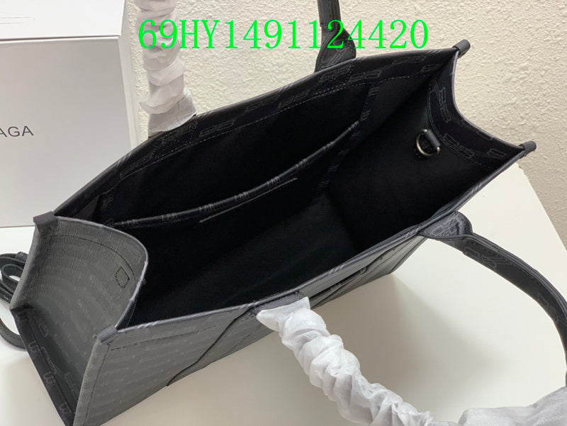 Amelia - BGA Bags - 1975