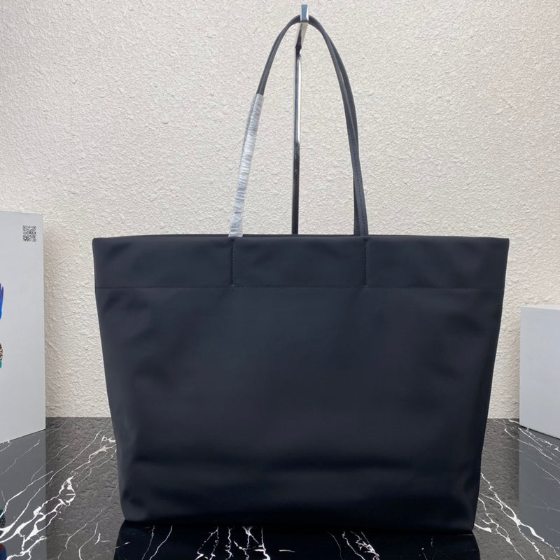 Amelia- PRDA  LUXURY BAGS - 671