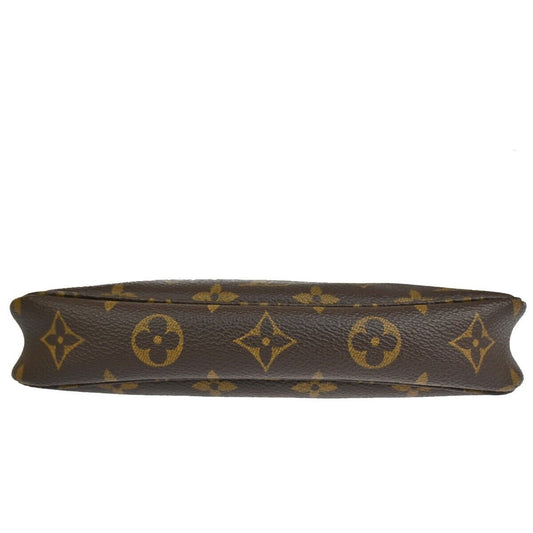 Louis Vuitton Pochette Accessoires  Canvas Clutch Bag