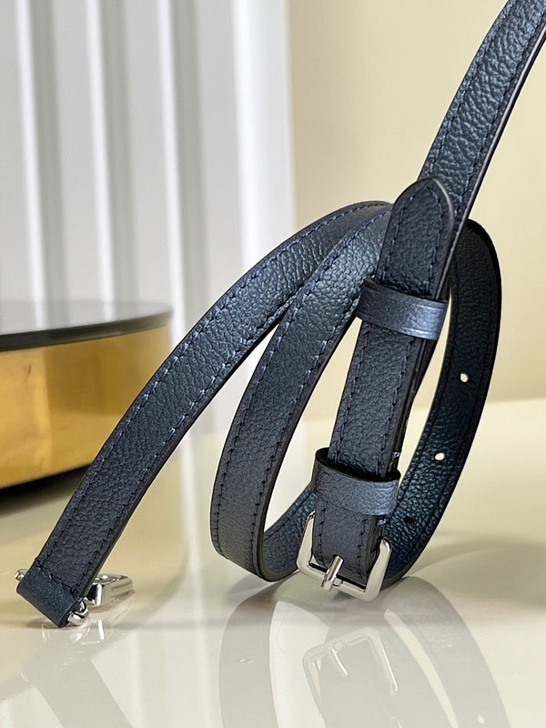 Fan Fashion Lu-Vi bags - 17368