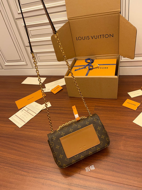 Amelia's Bag Gallery - LOV Bags - 1020