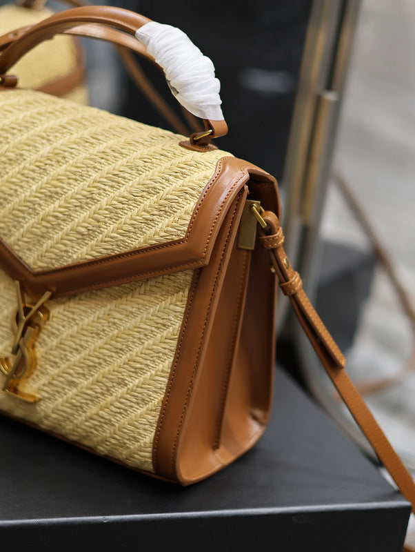 Amelia - YSL Bag - 1832