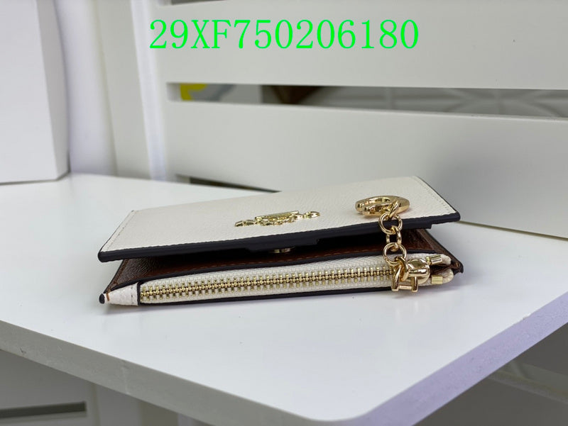 Amelia - CAH Wallet - 032