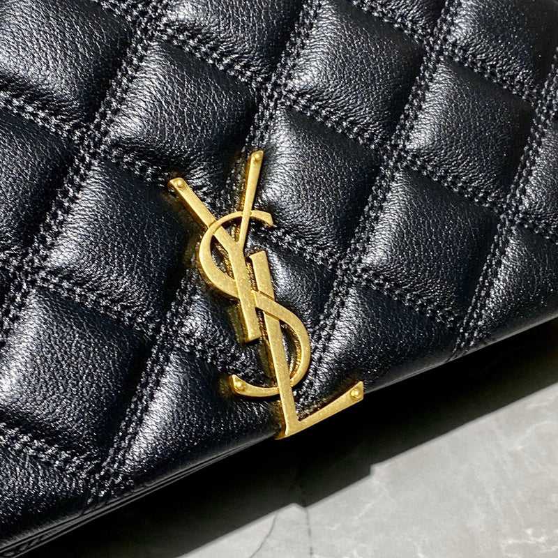 Amelia - YSL Bag - 4120