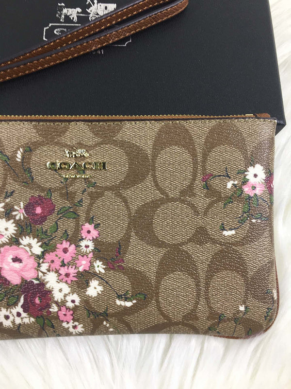 Amelia - CAH Wallet - 170