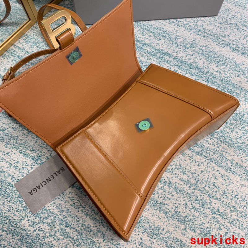 Amelia- BG Hourglass Bags - 139