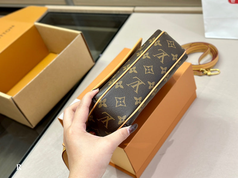 Amelia - LV Bags - 14473