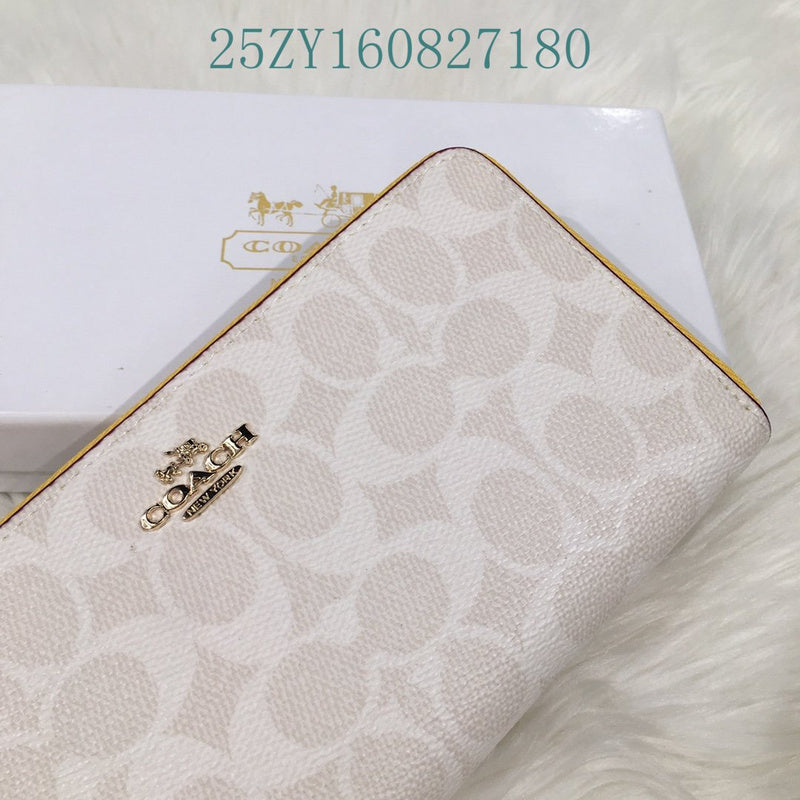 Amelia - CAH Wallet - 150