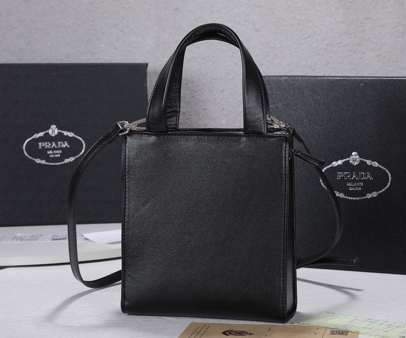 Barnes-Bags - Prada Bags - 985