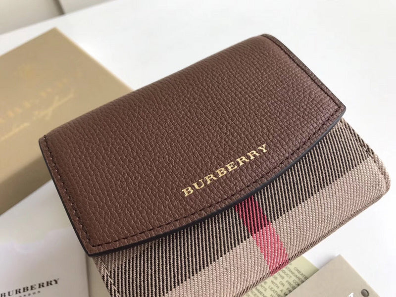 Burberry Bags - Bagsattire   549