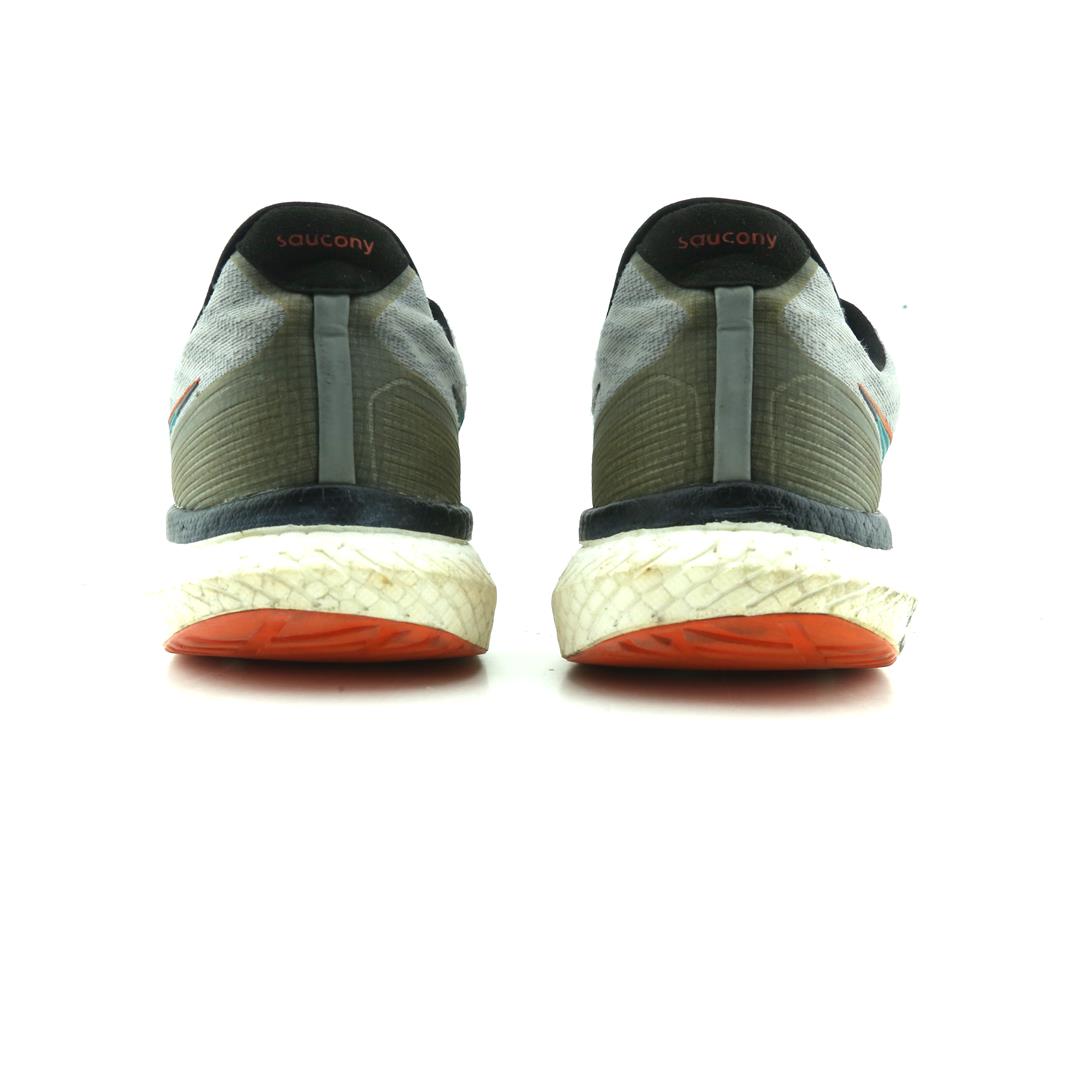 SAUCONY TRIUMPH 19