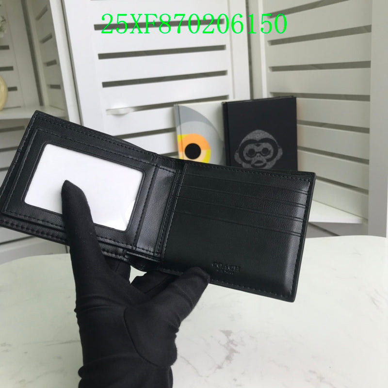 Amelia - CAH Wallet - 018