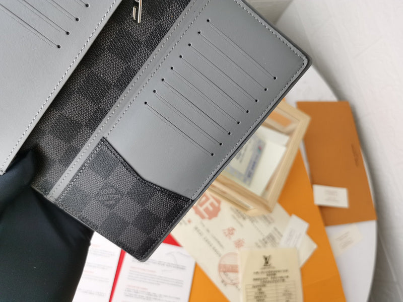 Amelia- LOV  Luxury  Wallets - 777