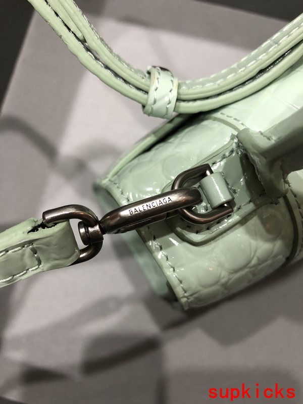 Amelia- BG Hourglass Bags - 104