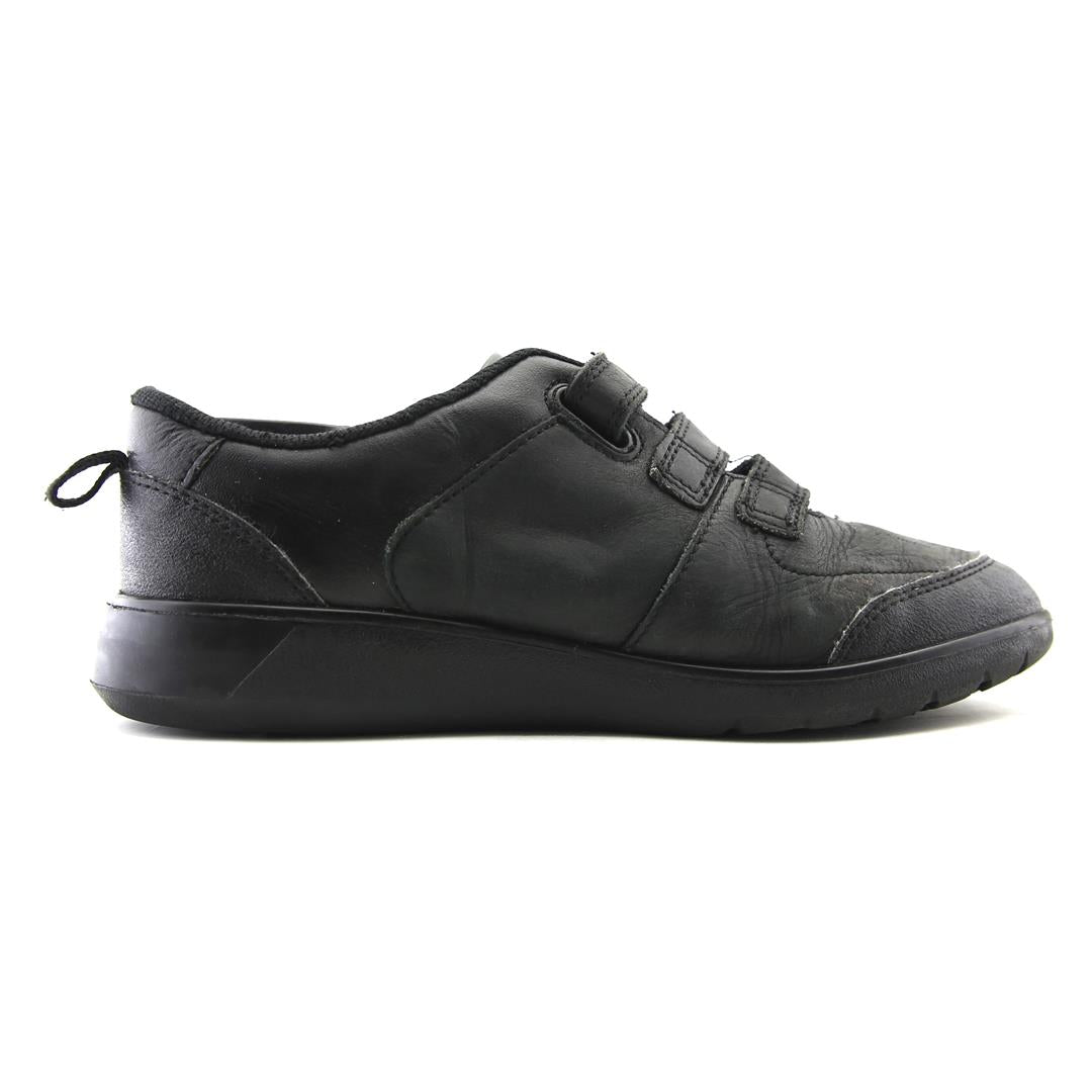 CLARKS .