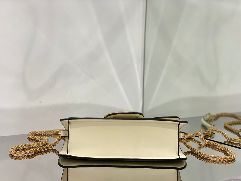Amelia's Bag Gallery - VEL Bags - 283