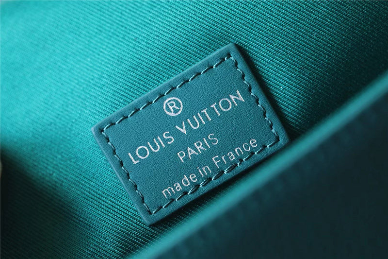 Fan Fashion Lu-Vi bags - 9915