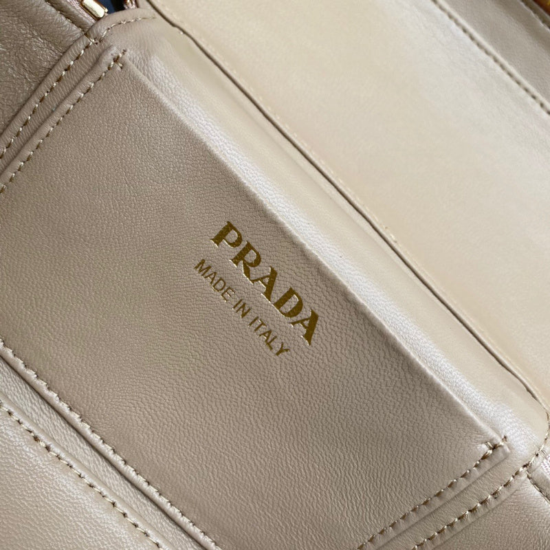 Amelia- PRDA  LUXURY BAGS - 815